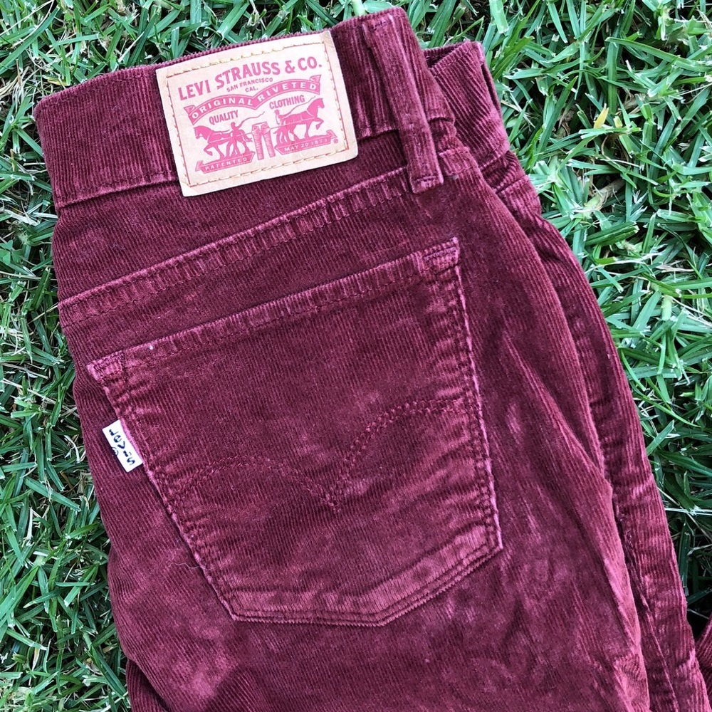 Corduroy Levi Jeans!